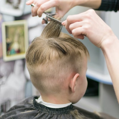 KID'S HAIRCUT